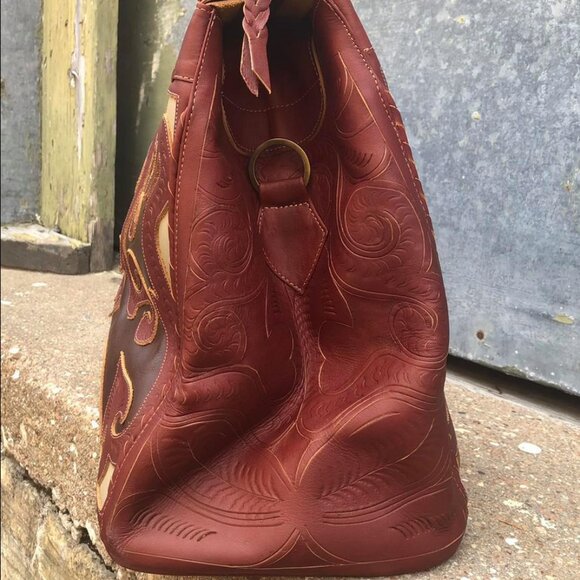 Leaders in Leather Tooled Weekender Bag 2466T - Picture 5 of 13